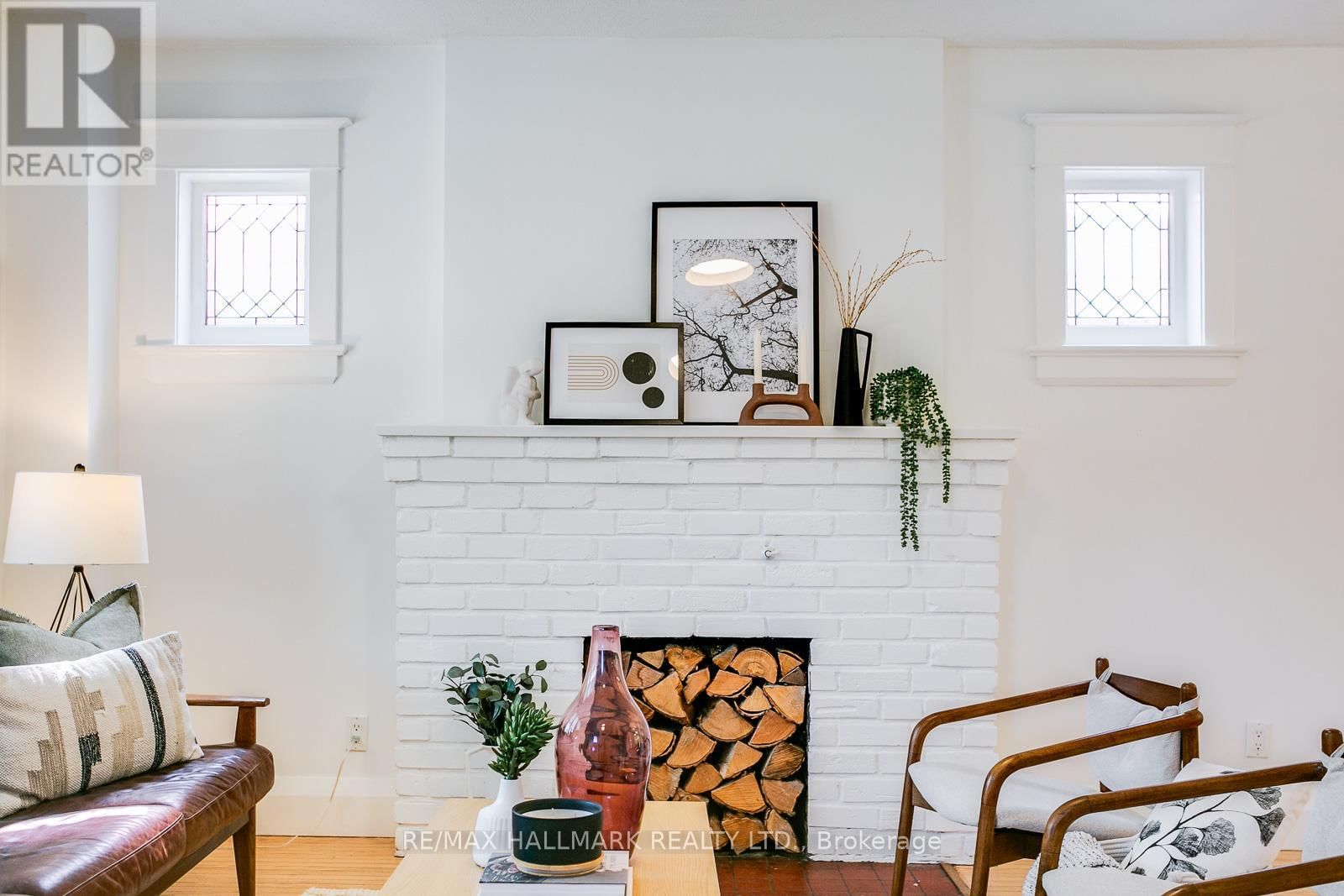 120 WARDEN AVENUE Image 12