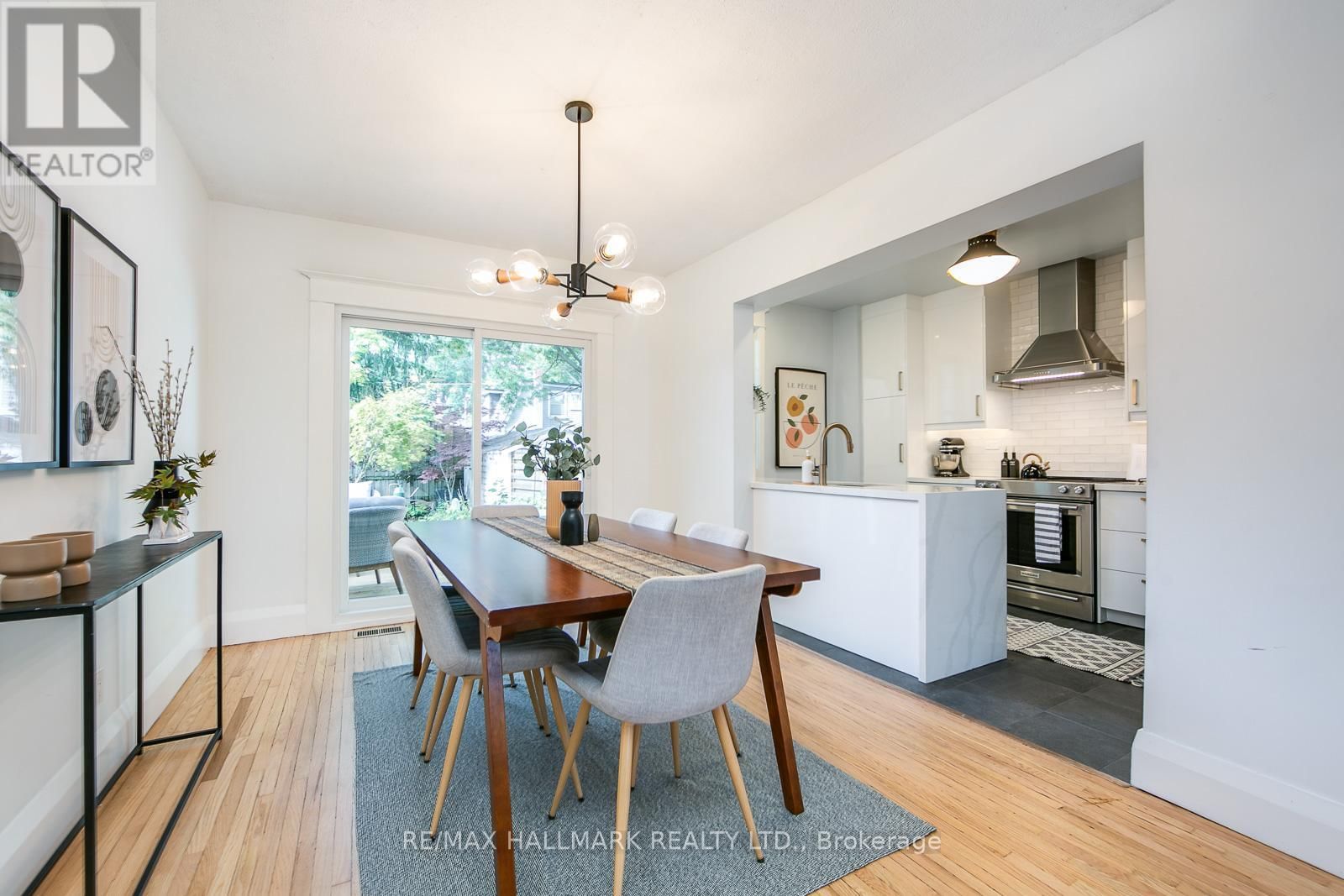 120 WARDEN AVENUE Image 15