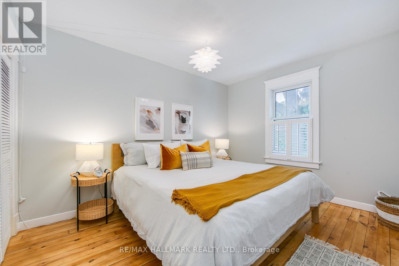 120 WARDEN AVENUE Image 24