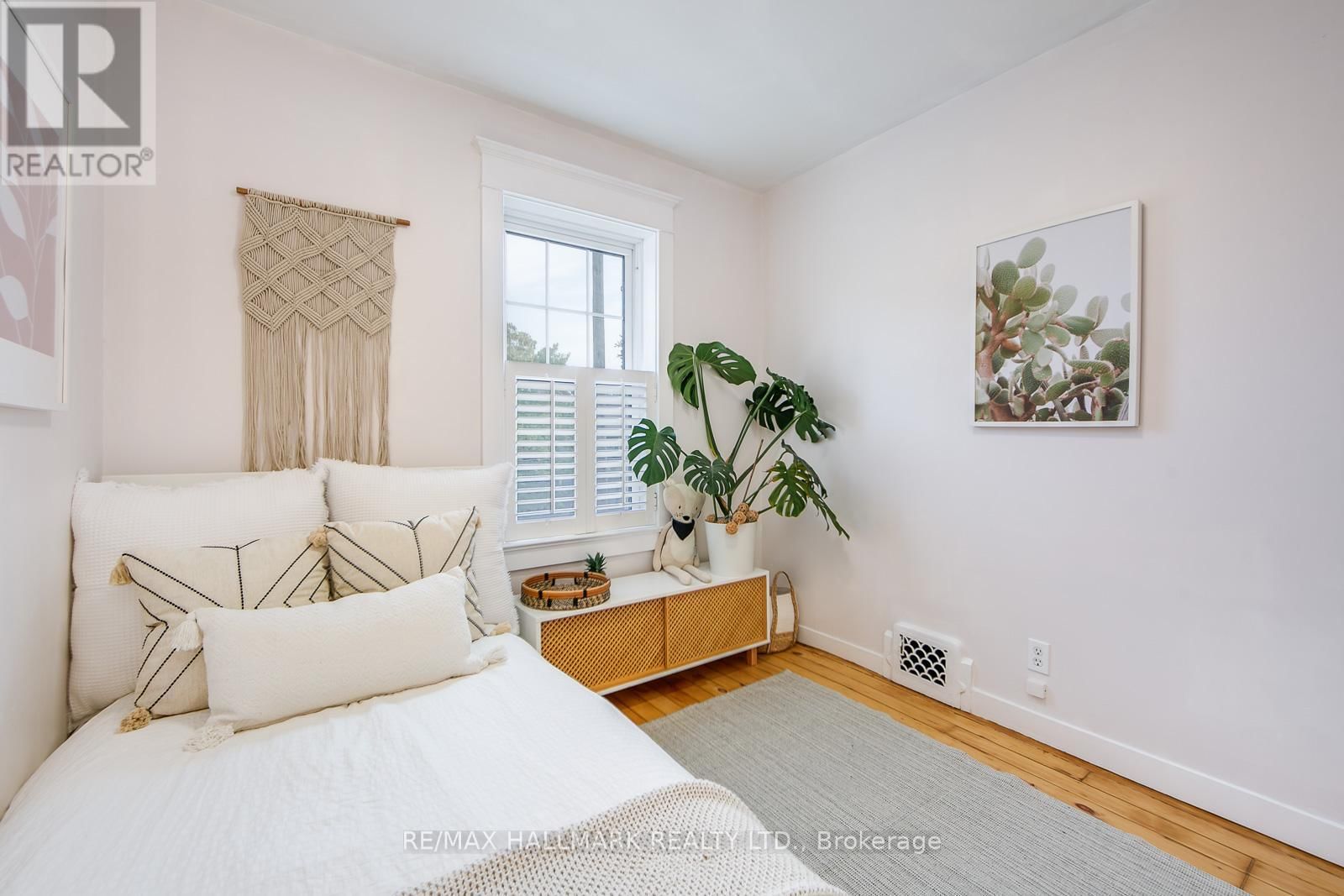 120 WARDEN AVENUE Image 27