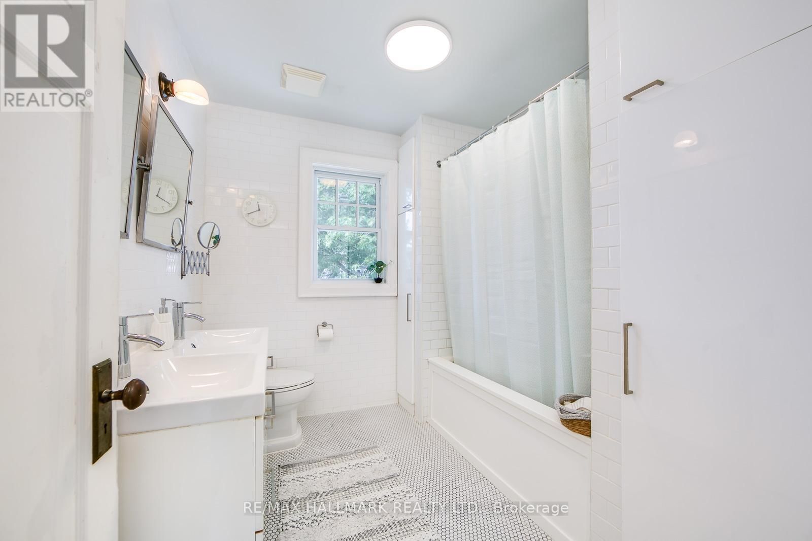 120 WARDEN AVENUE Image 31