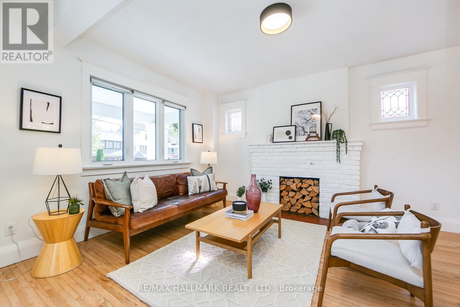 120 WARDEN AVENUE Image 8