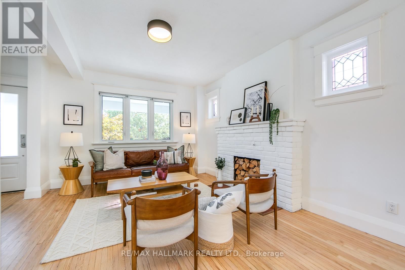 120 WARDEN AVENUE Image 9