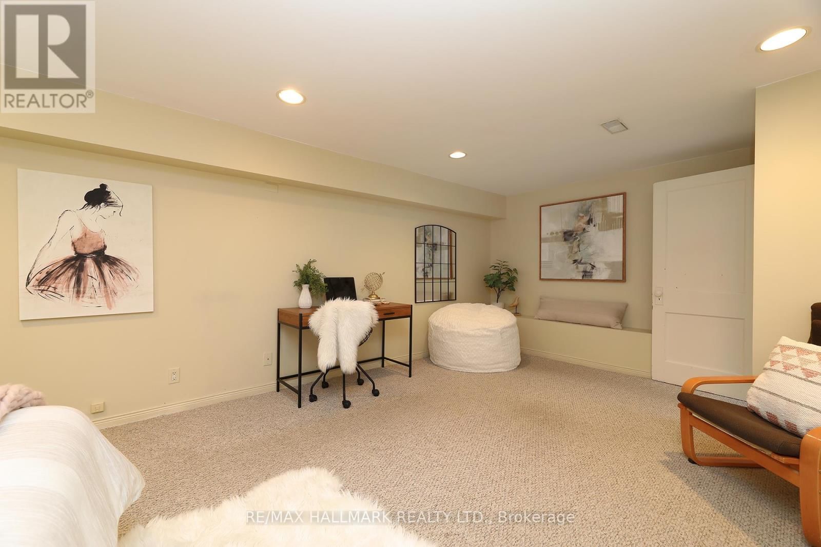 274 WOLVERLEIGH BOULEVARD Image 18