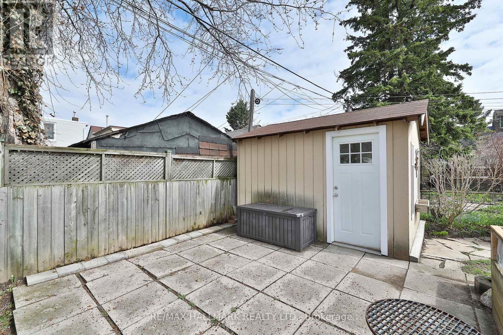 274 WOLVERLEIGH BOULEVARD Image 30