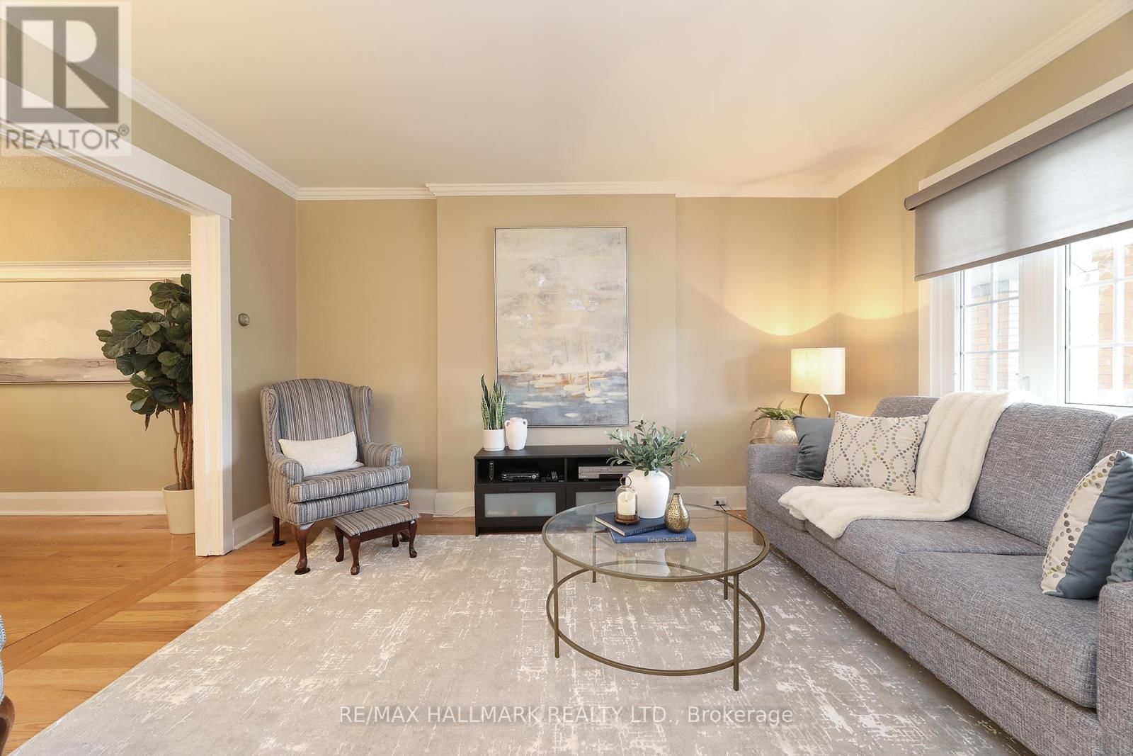 274 WOLVERLEIGH BOULEVARD Image 6