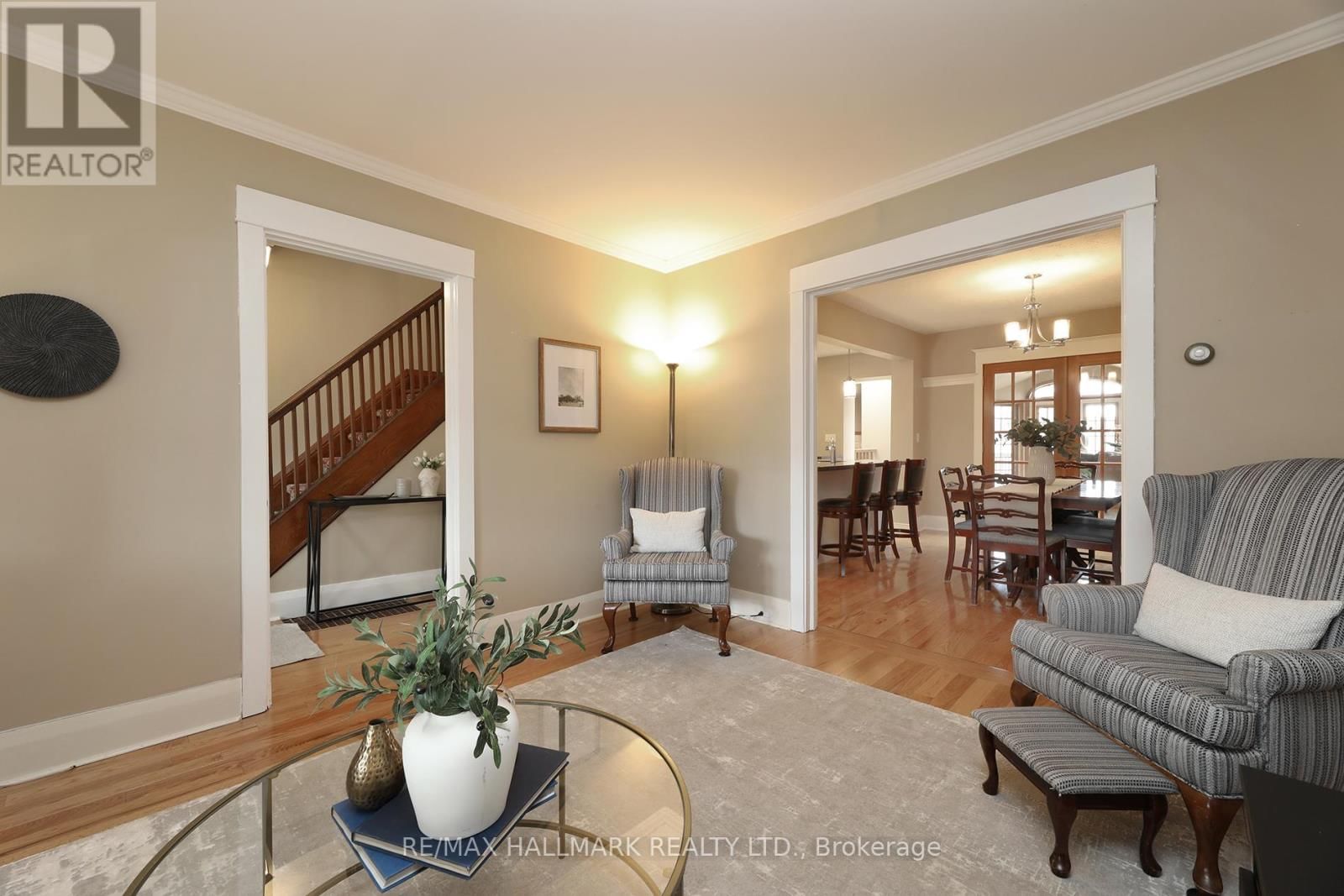 274 WOLVERLEIGH BOULEVARD Image 8