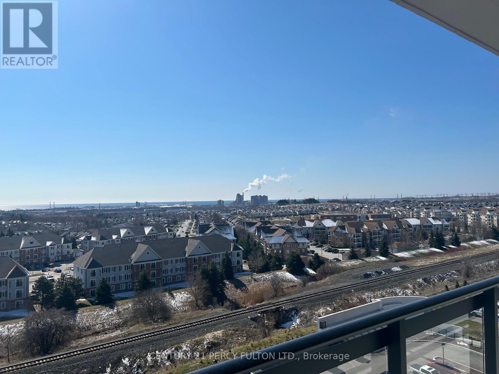 901 - 51 CLARINGTON BOULEVARD Image 7