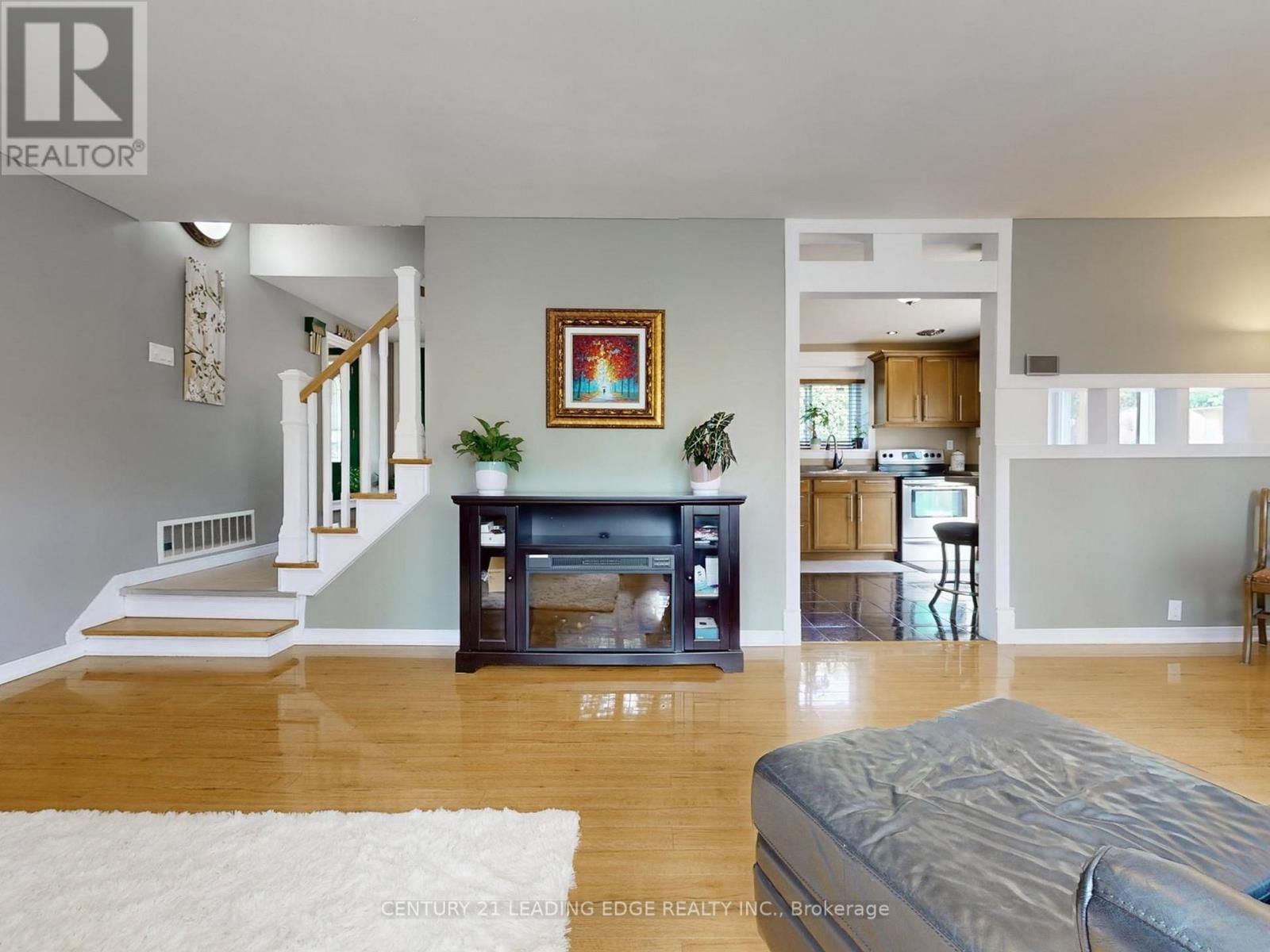 102 BOTANY HILL ROAD Image 12