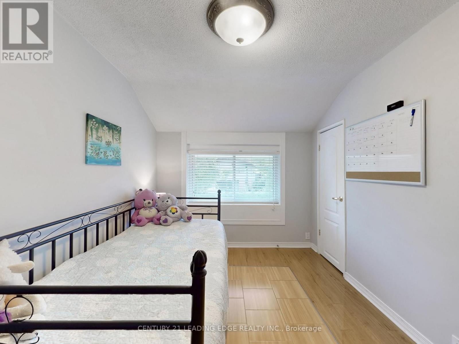 102 BOTANY HILL ROAD Image 25