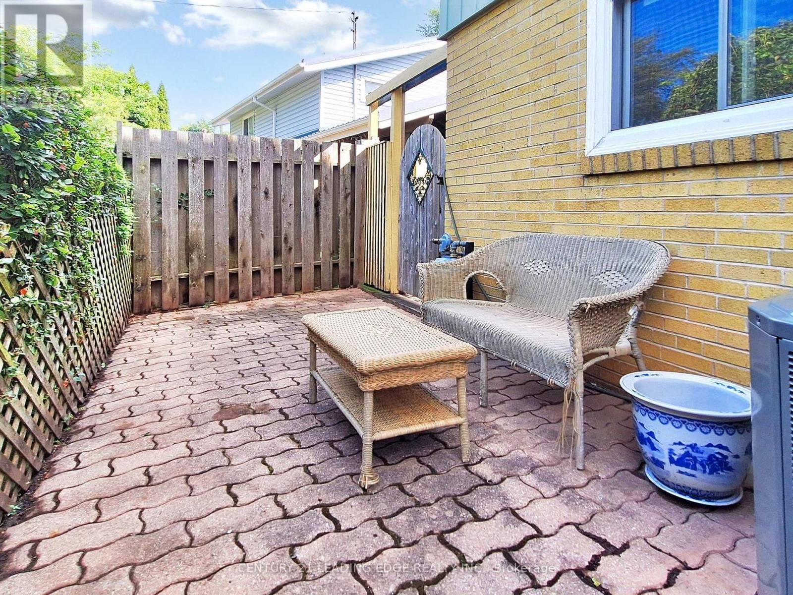 102 BOTANY HILL ROAD Image 6