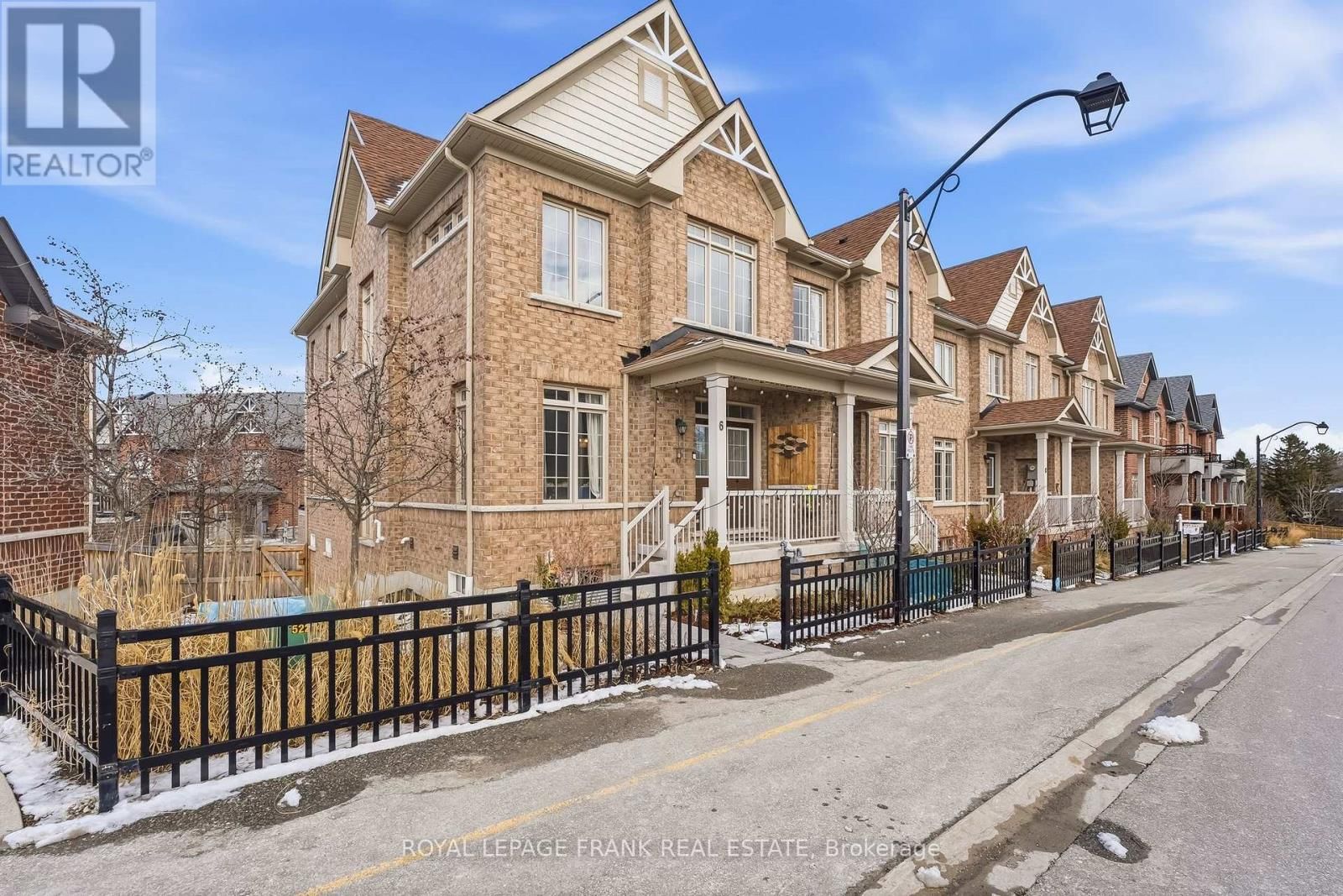 6 ALDRIDGE LANE Image 1