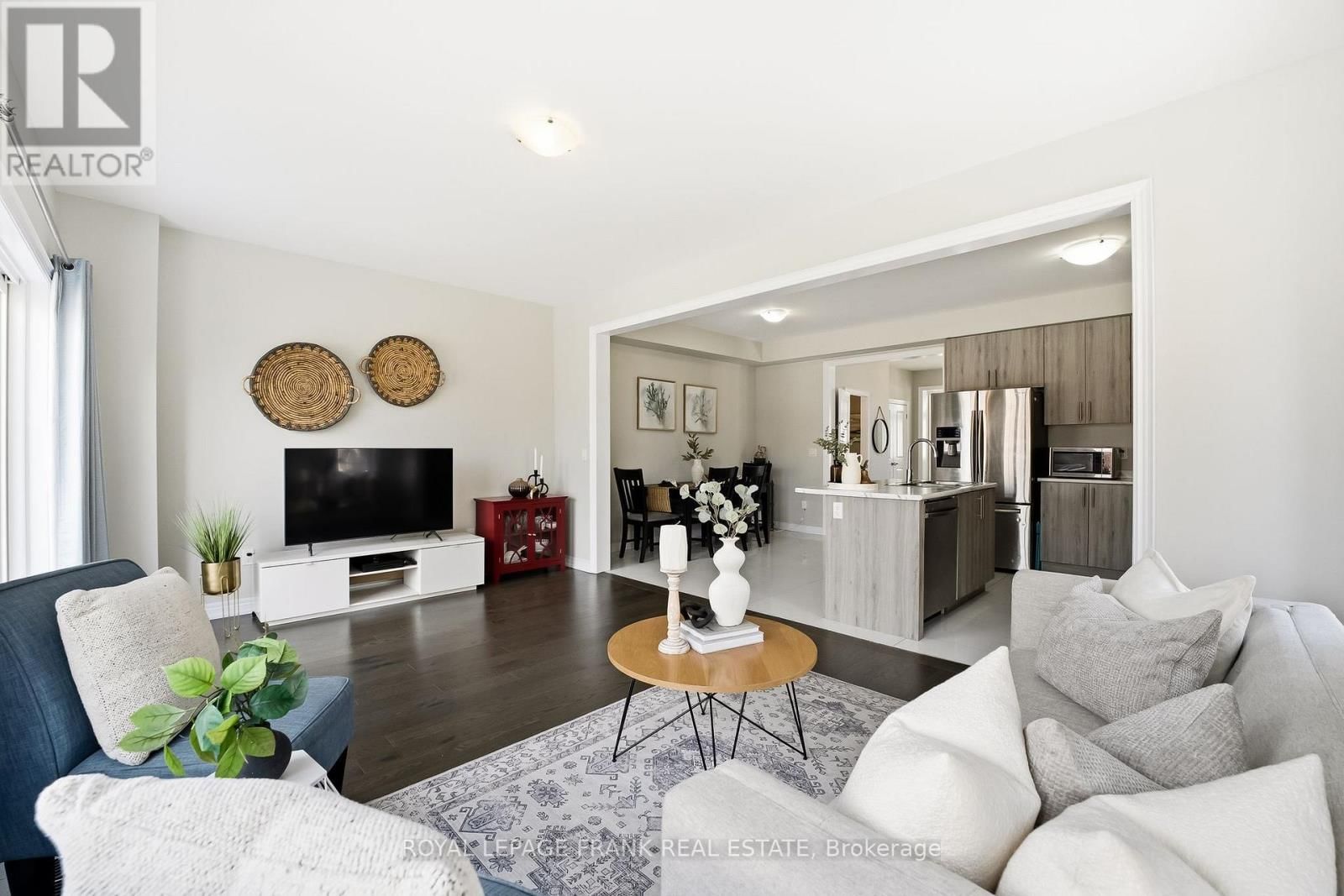 6 ALDRIDGE LANE Image 15