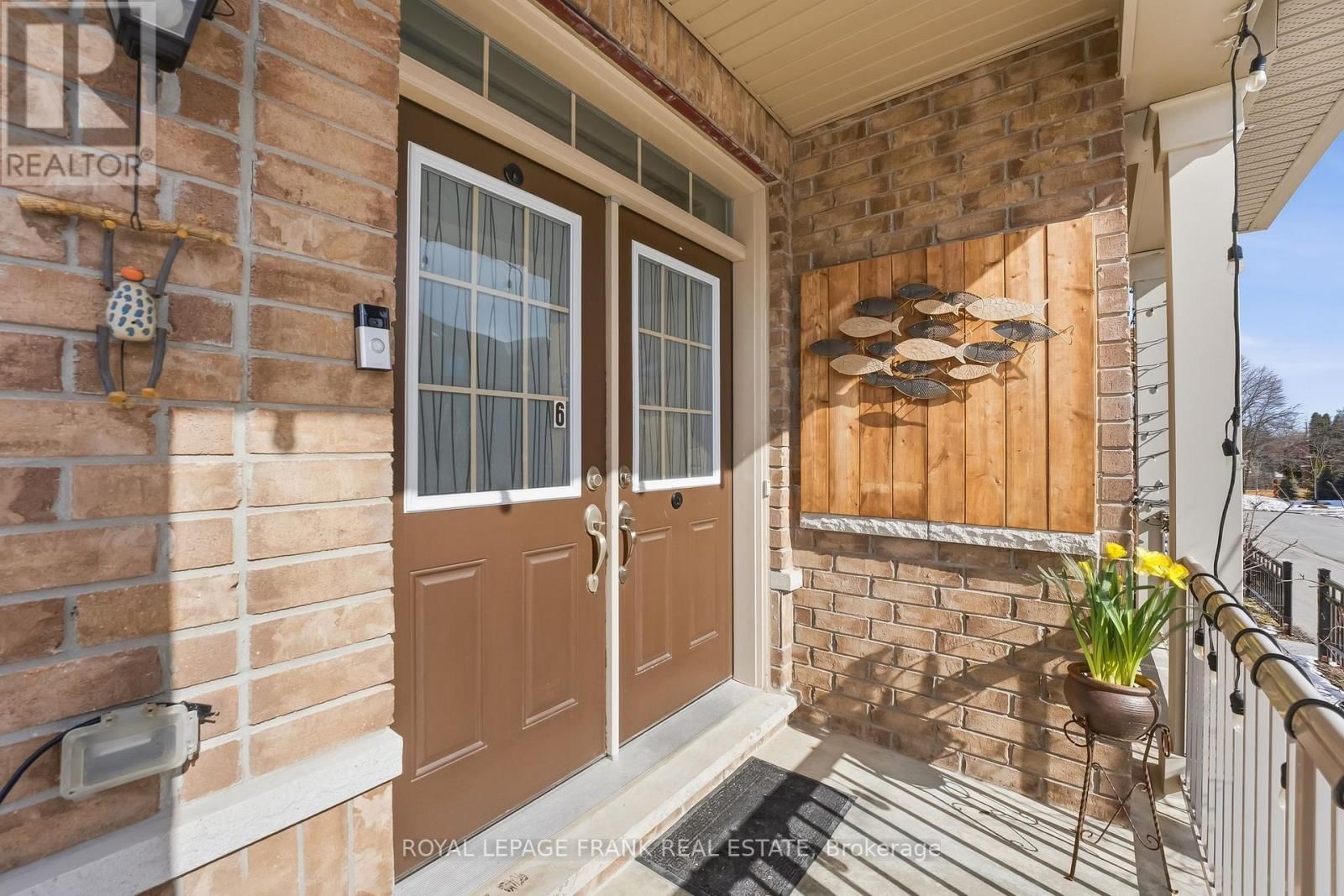 6 ALDRIDGE LANE Image 2