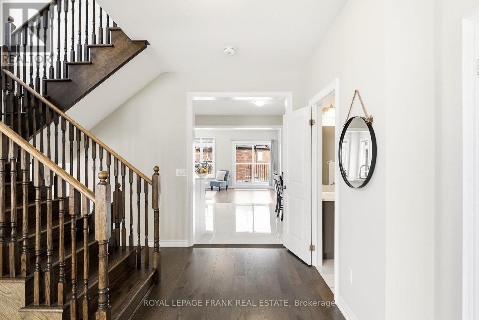 6 ALDRIDGE LANE Image 23