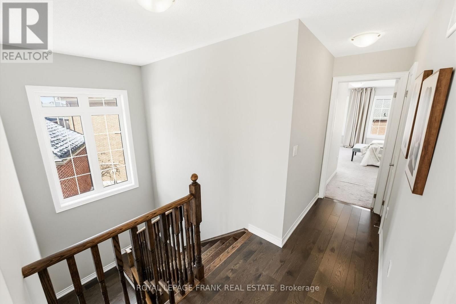 6 ALDRIDGE LANE Image 25