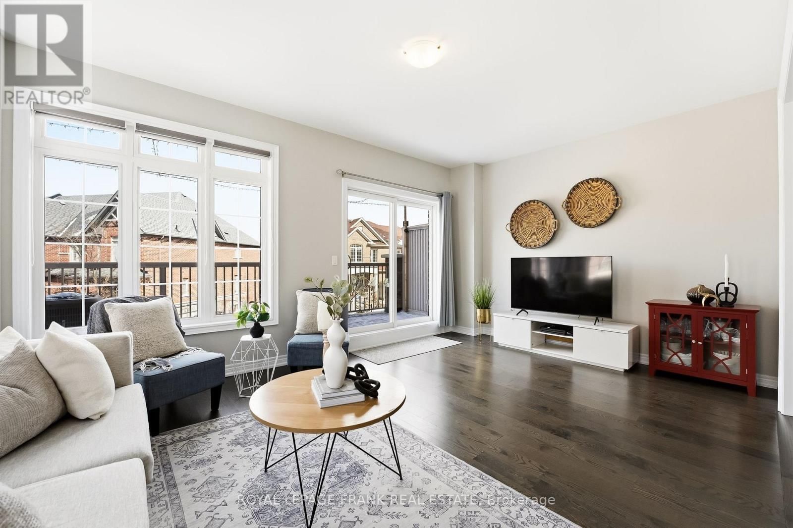 6 ALDRIDGE LANE Image 26