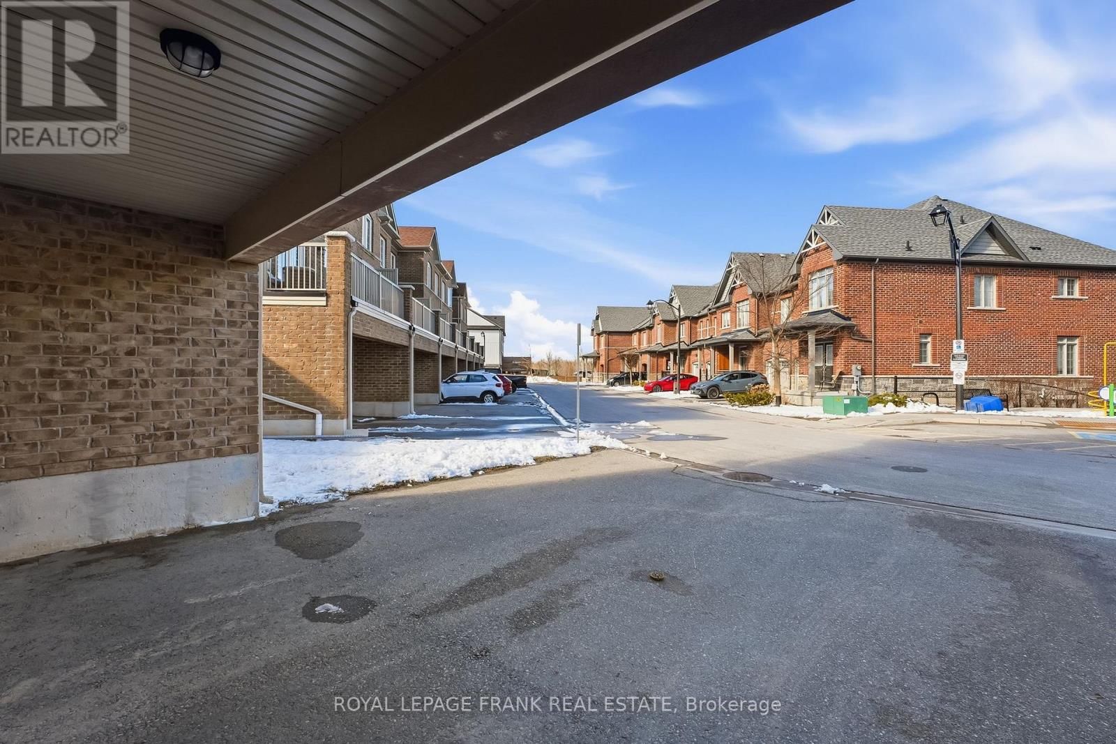 6 ALDRIDGE LANE Image 42