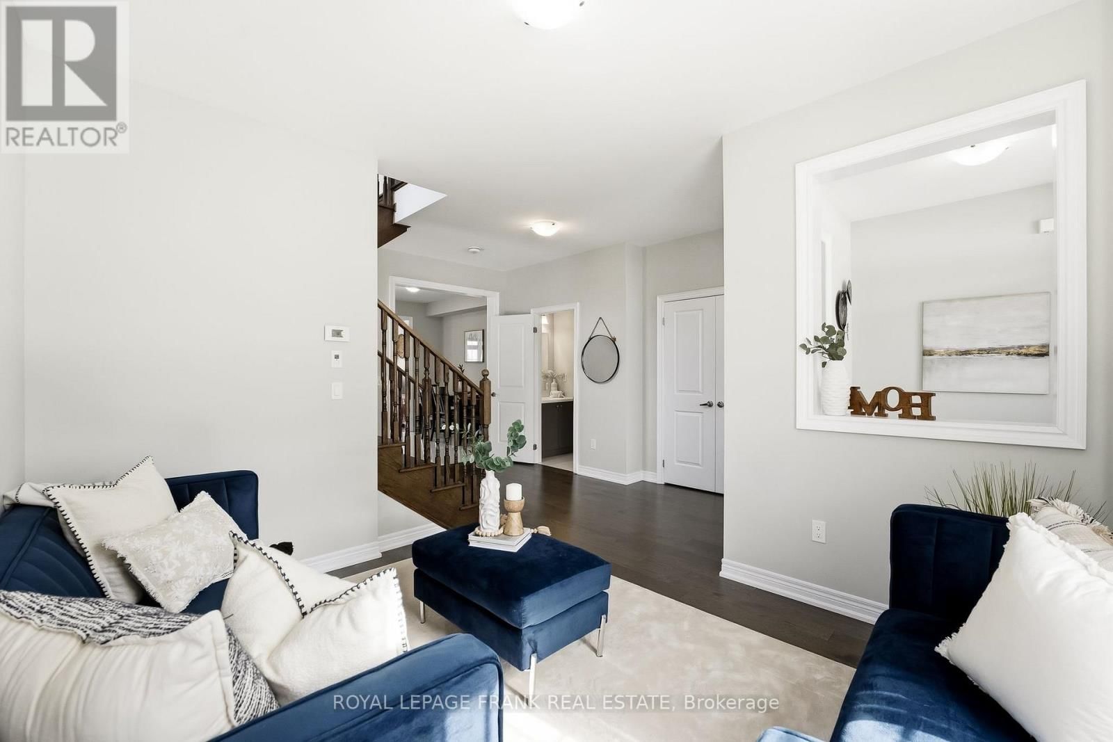 6 ALDRIDGE LANE Image 6