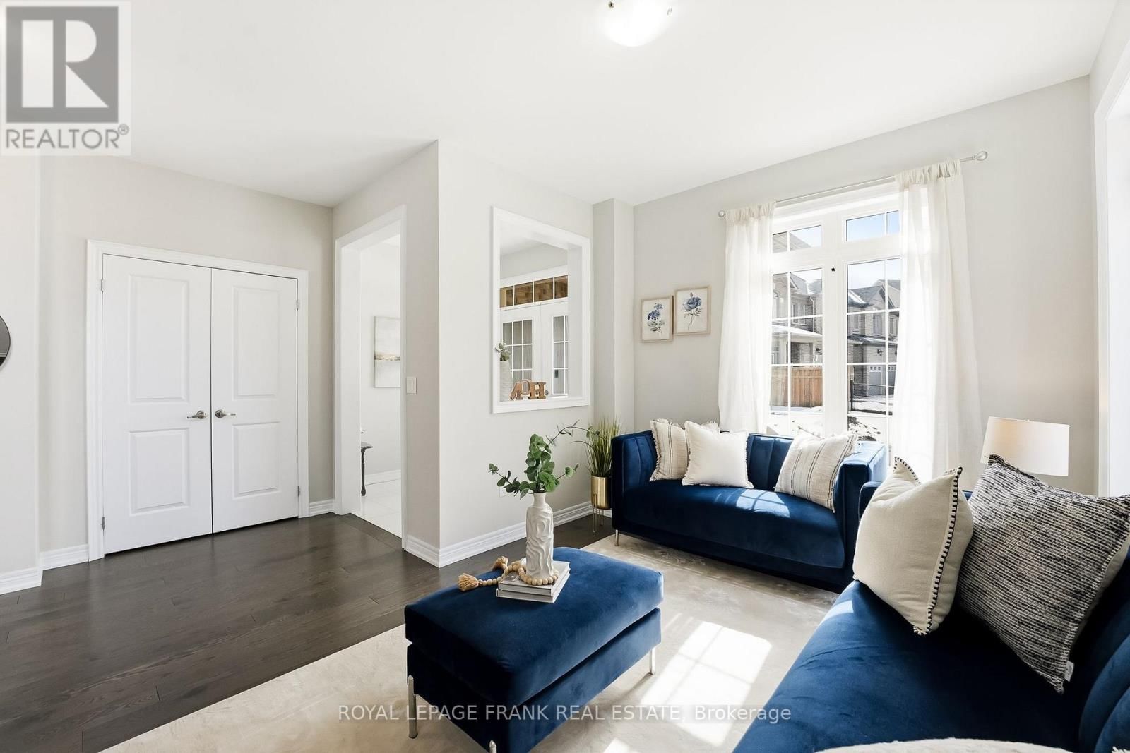 6 ALDRIDGE LANE Image 9