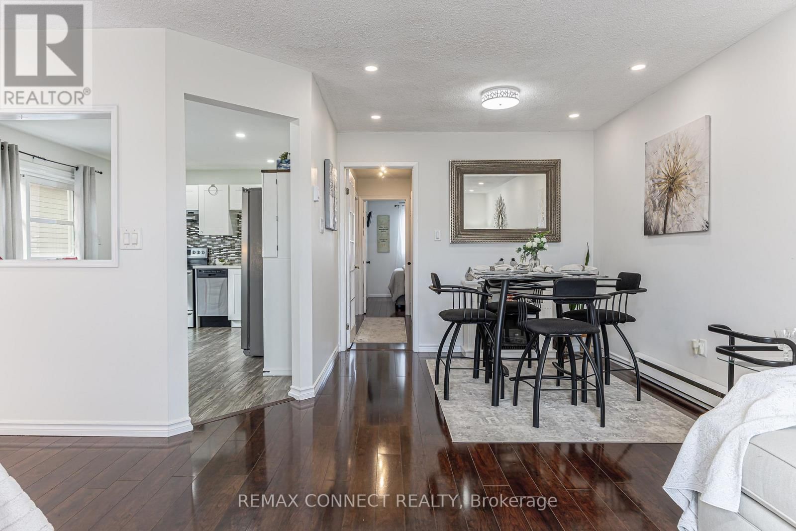 594 WAVERLY STREET NORTH Image 14