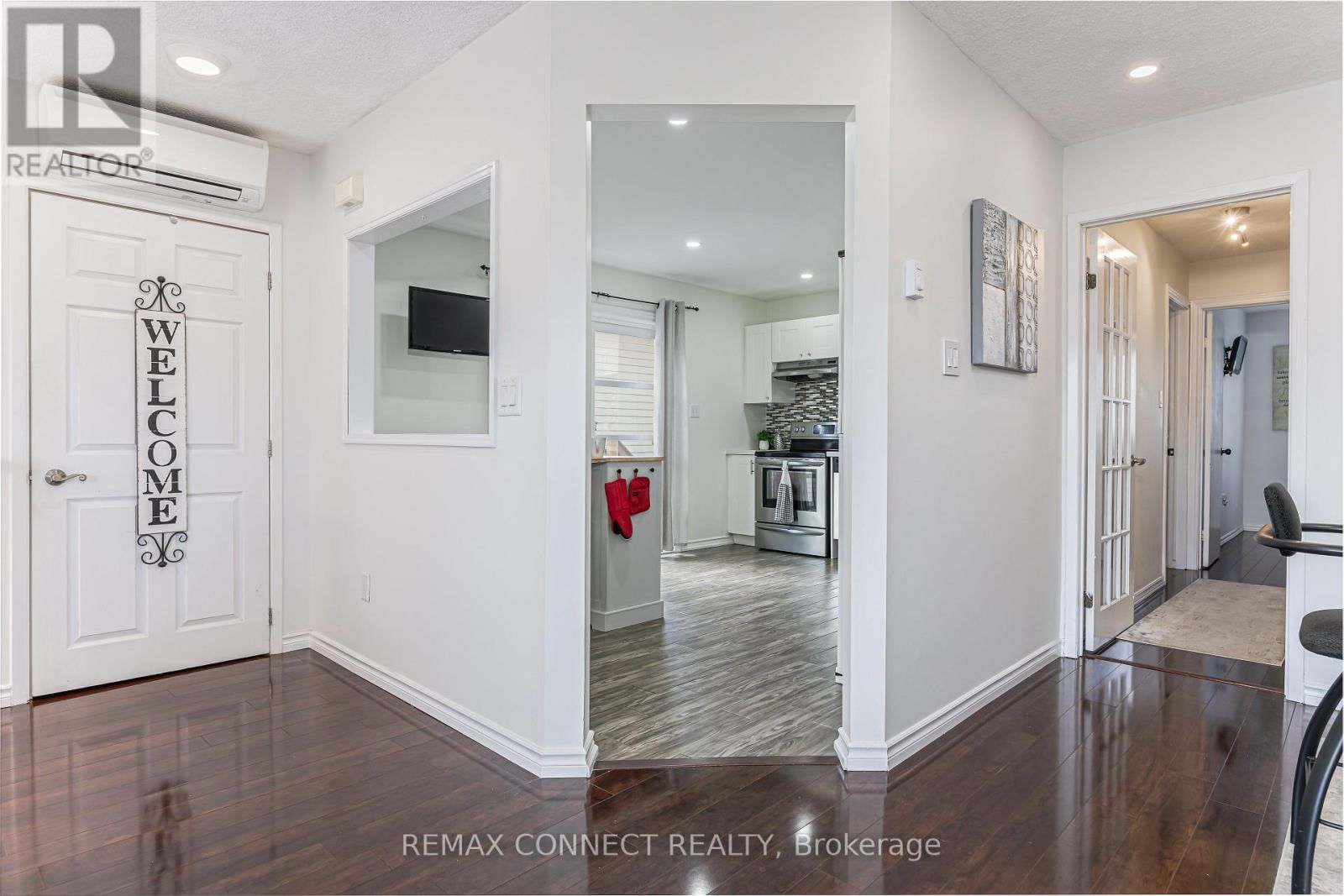 594 WAVERLY STREET NORTH Image 16