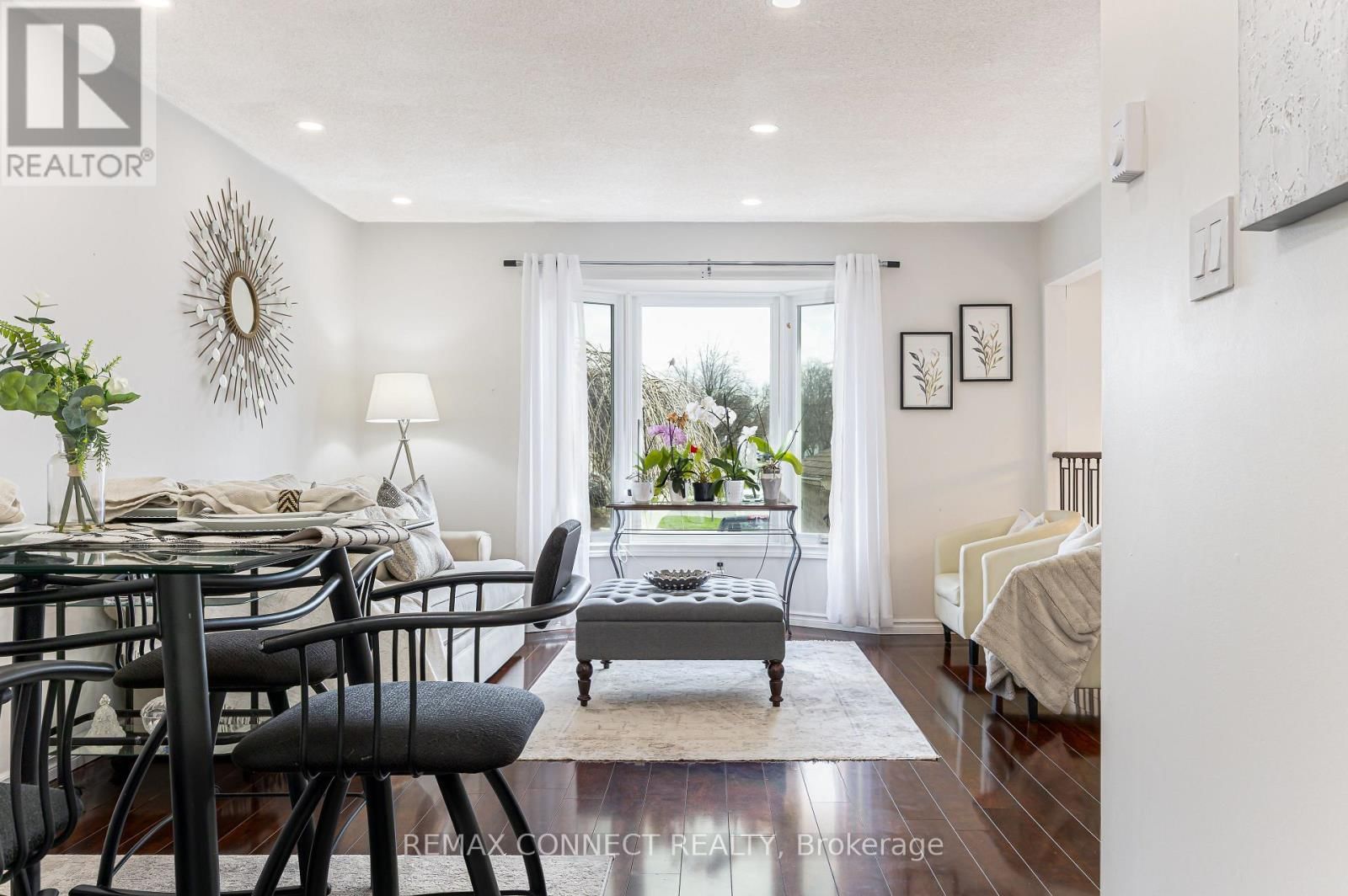 594 WAVERLY STREET NORTH Image 20