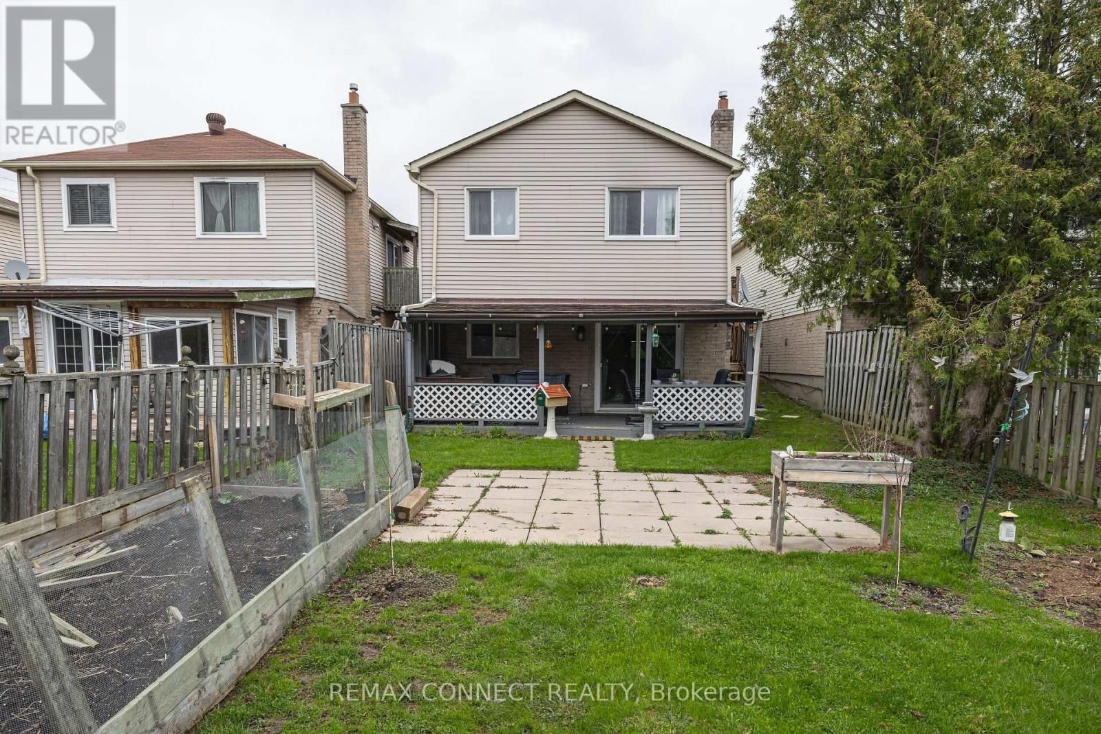 594 WAVERLY STREET NORTH Image 40