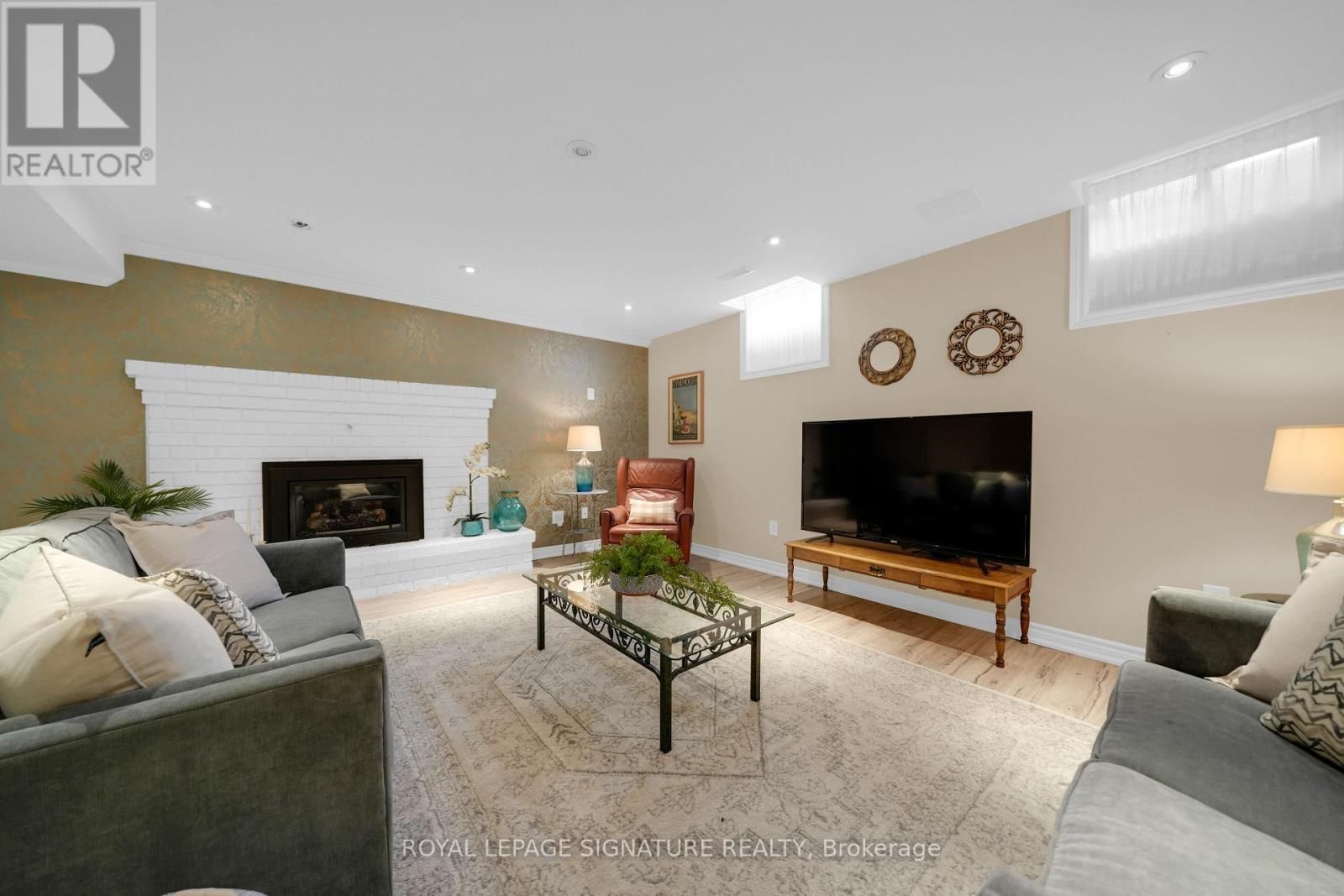 96 WYNDFIELD CRESCENT Image 19