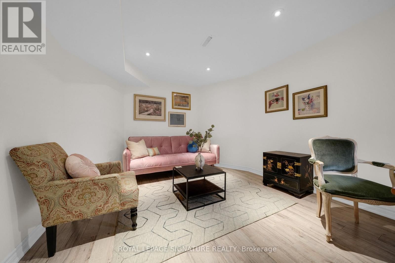 96 WYNDFIELD CRESCENT Image 23