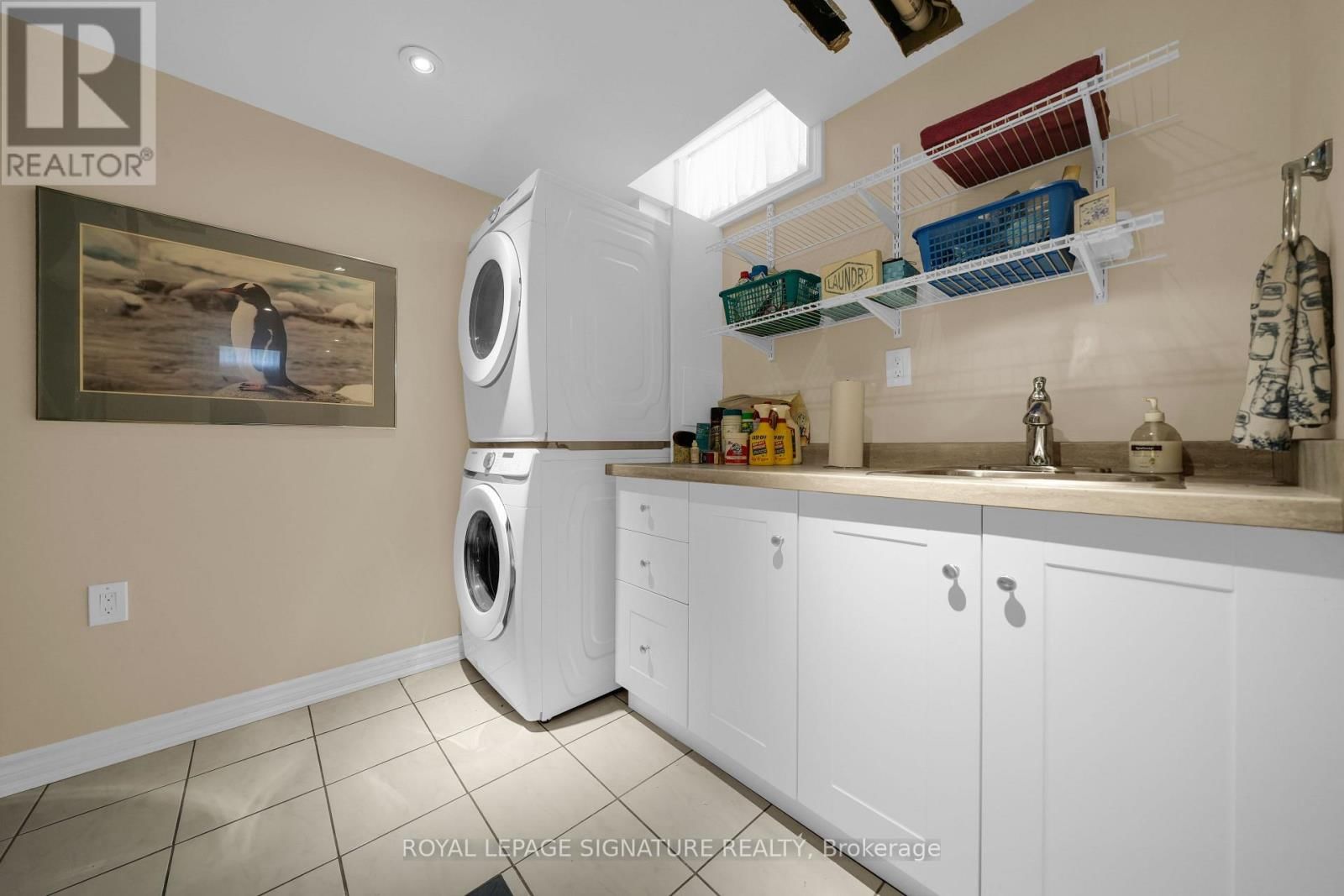 96 WYNDFIELD CRESCENT Image 26