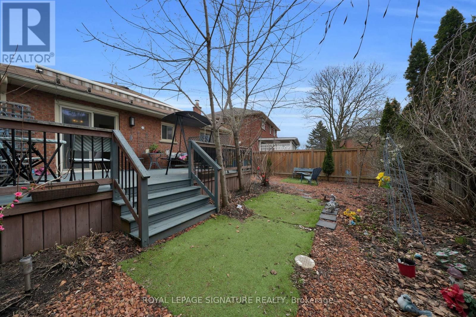 96 WYNDFIELD CRESCENT Image 29