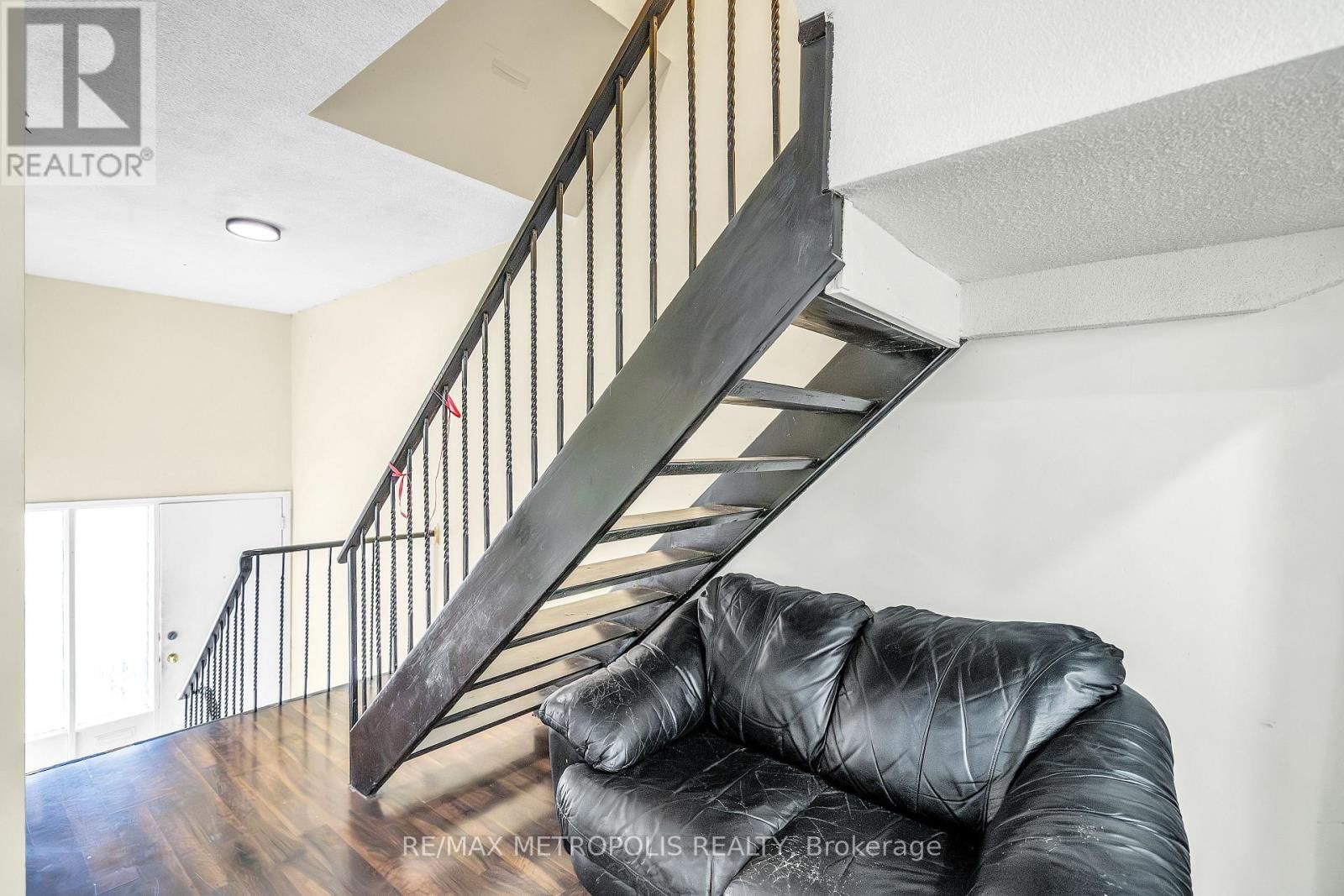 15 - 175 TRUDELLE STREET Image 13