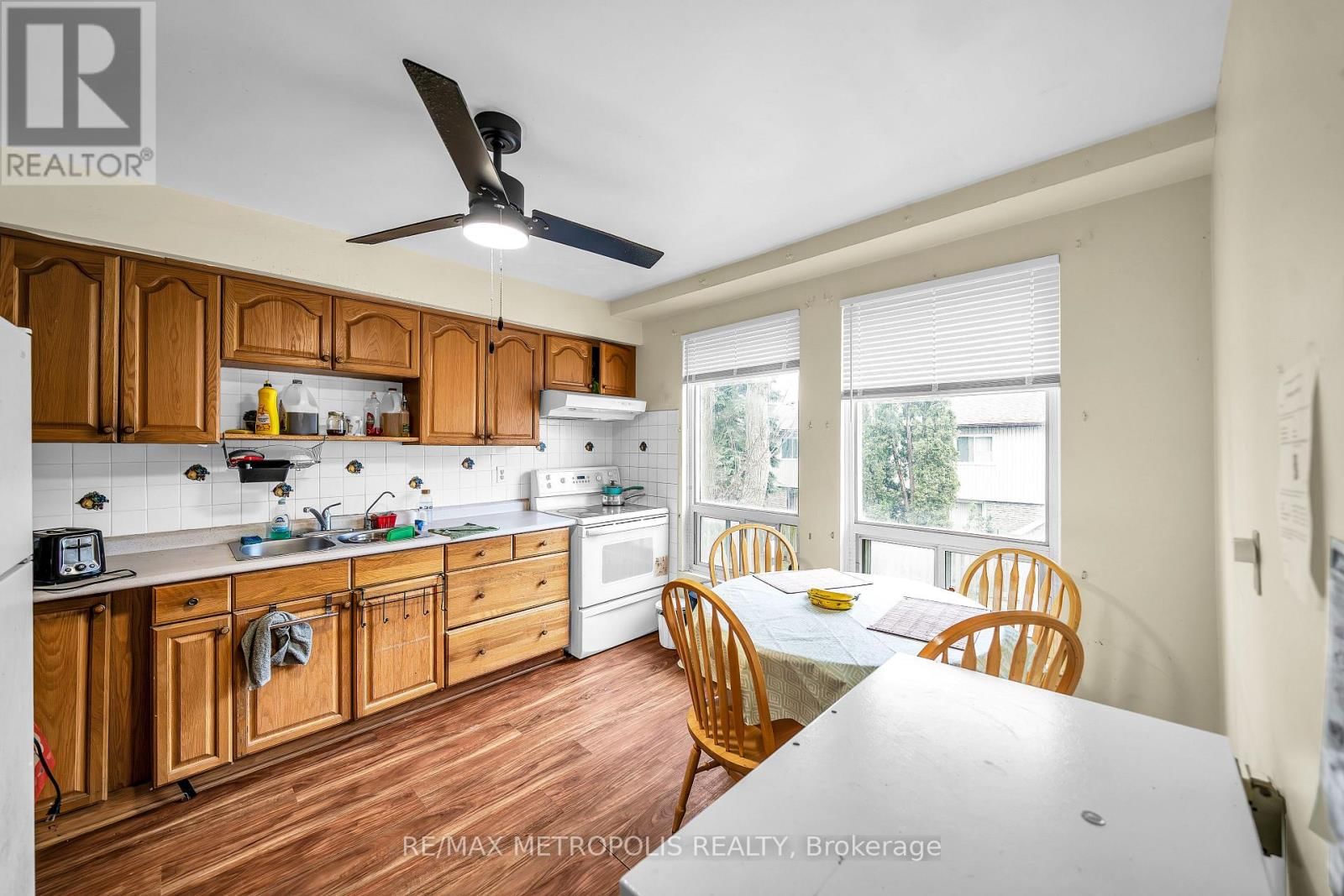 15 - 175 TRUDELLE STREET Image 6