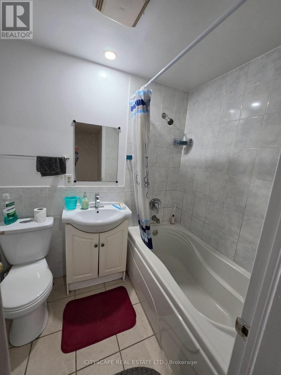 63 WIGGENS COURT Image 10