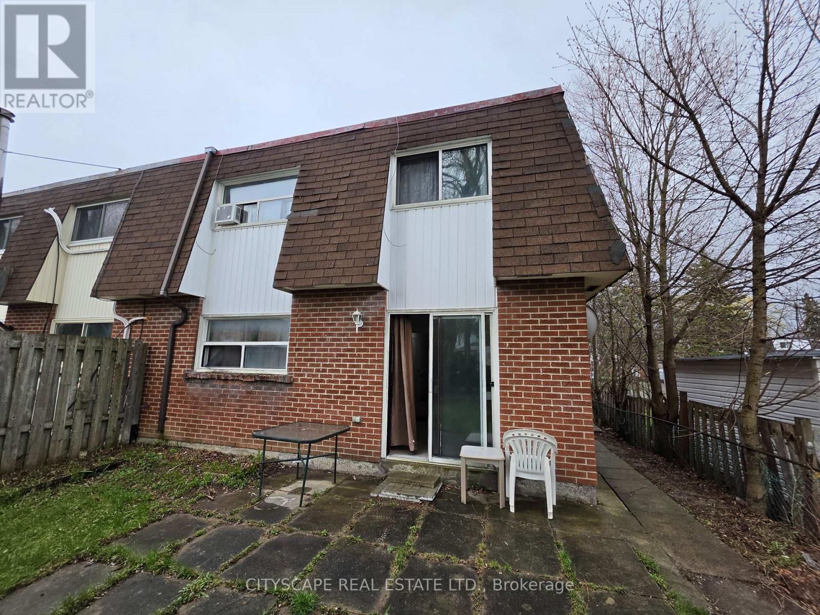 63 WIGGENS COURT Image 6