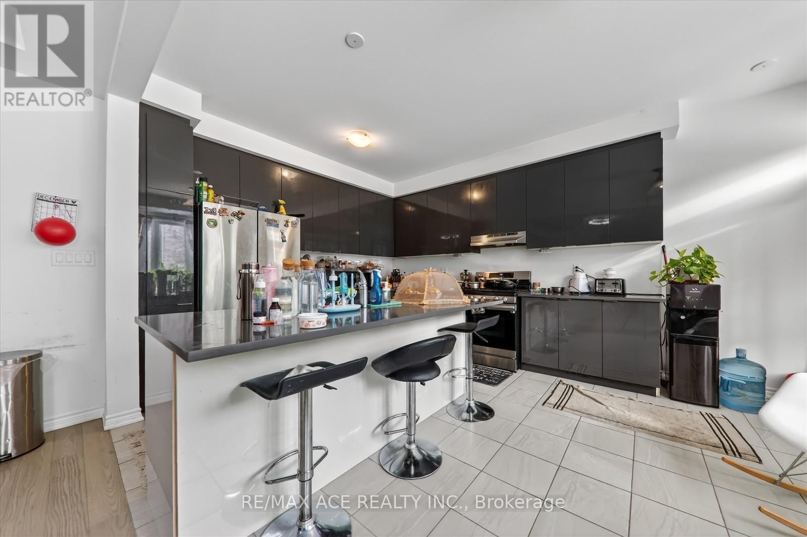 1419 MOCKINGBIRD SQUARE Image 11