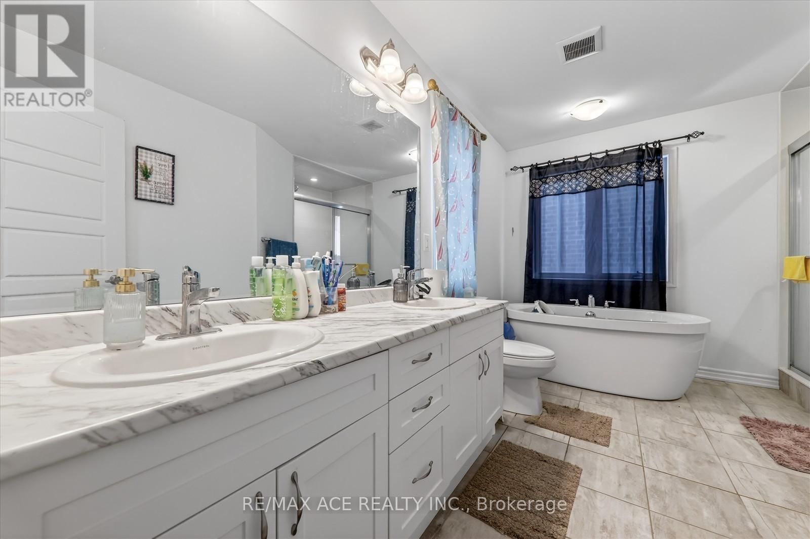 1419 MOCKINGBIRD SQUARE Image 26