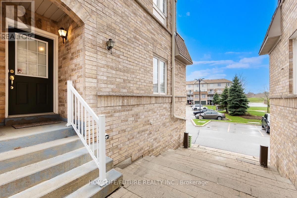 66 - 200 MCLEVIN AVENUE Image 3