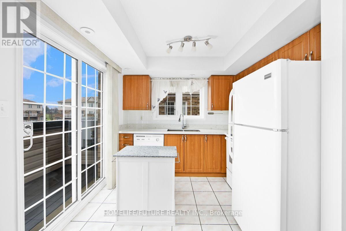 66 - 200 MCLEVIN AVENUE Image 9