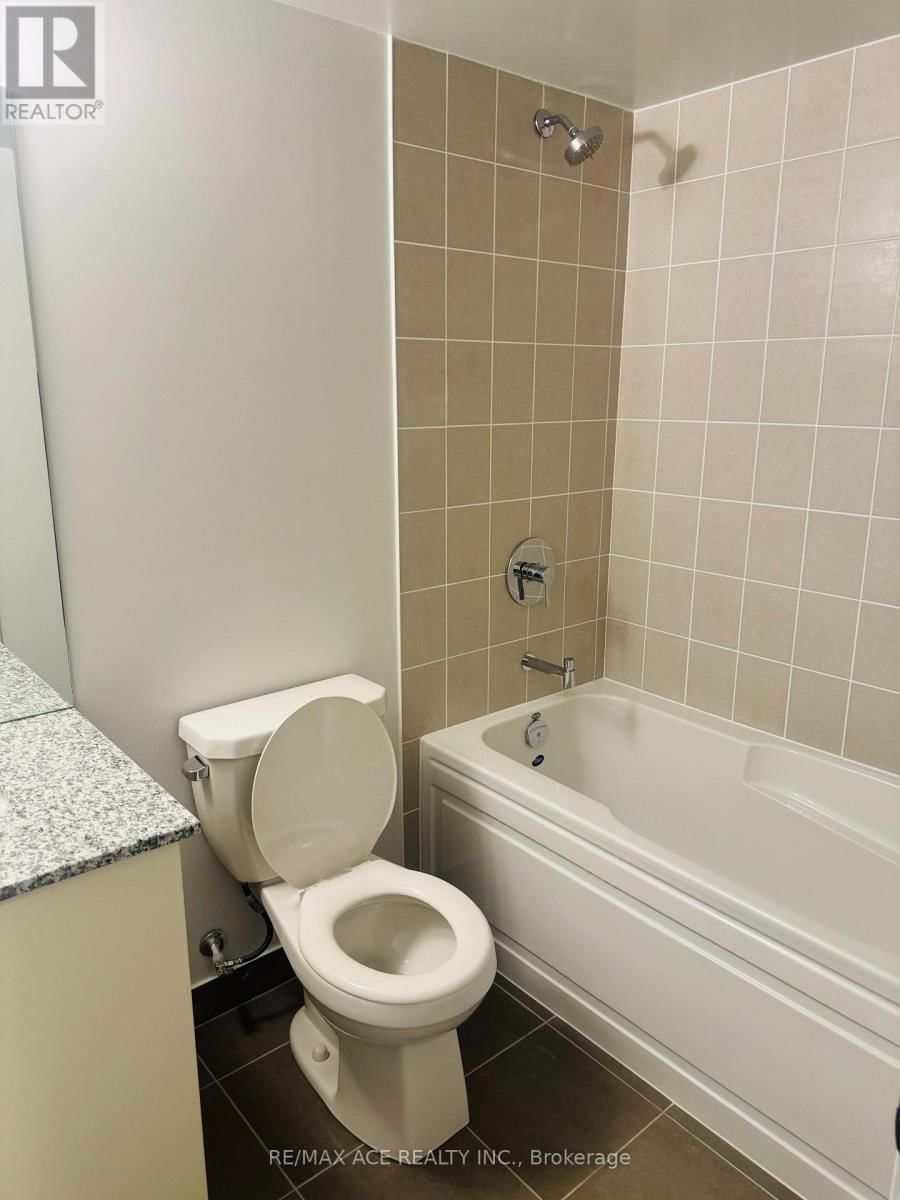 1102 - 20 MEADOWGLEN PLACE Image 13