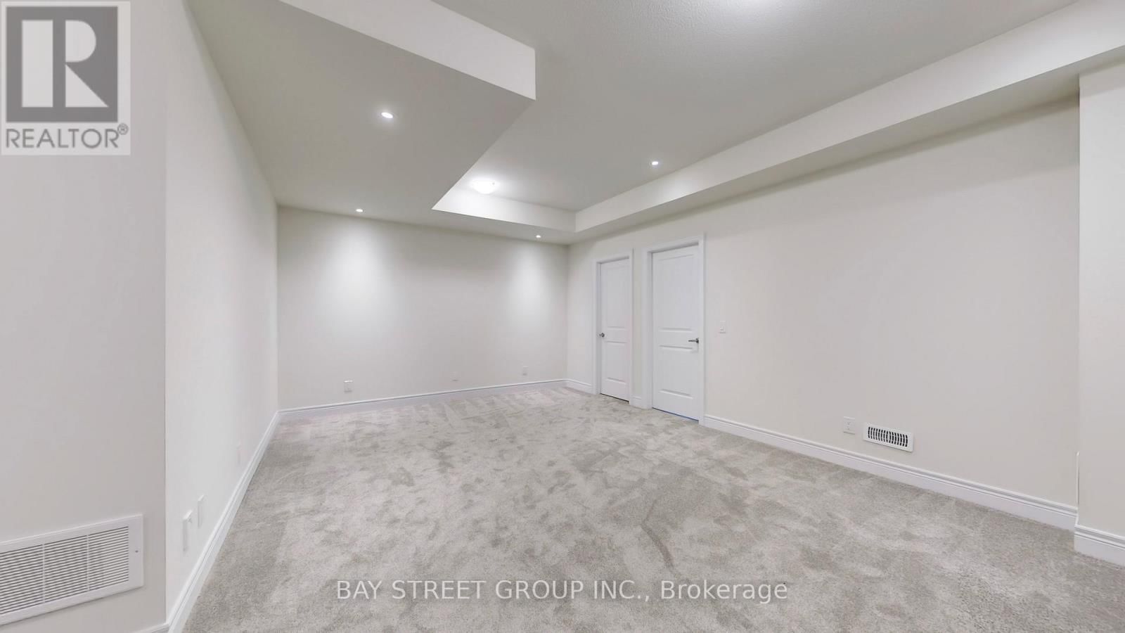 110 CHRISTINE ELLIOTT AVENUE Image 35