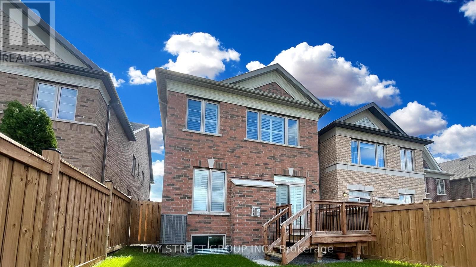 110 CHRISTINE ELLIOTT AVENUE Image 39