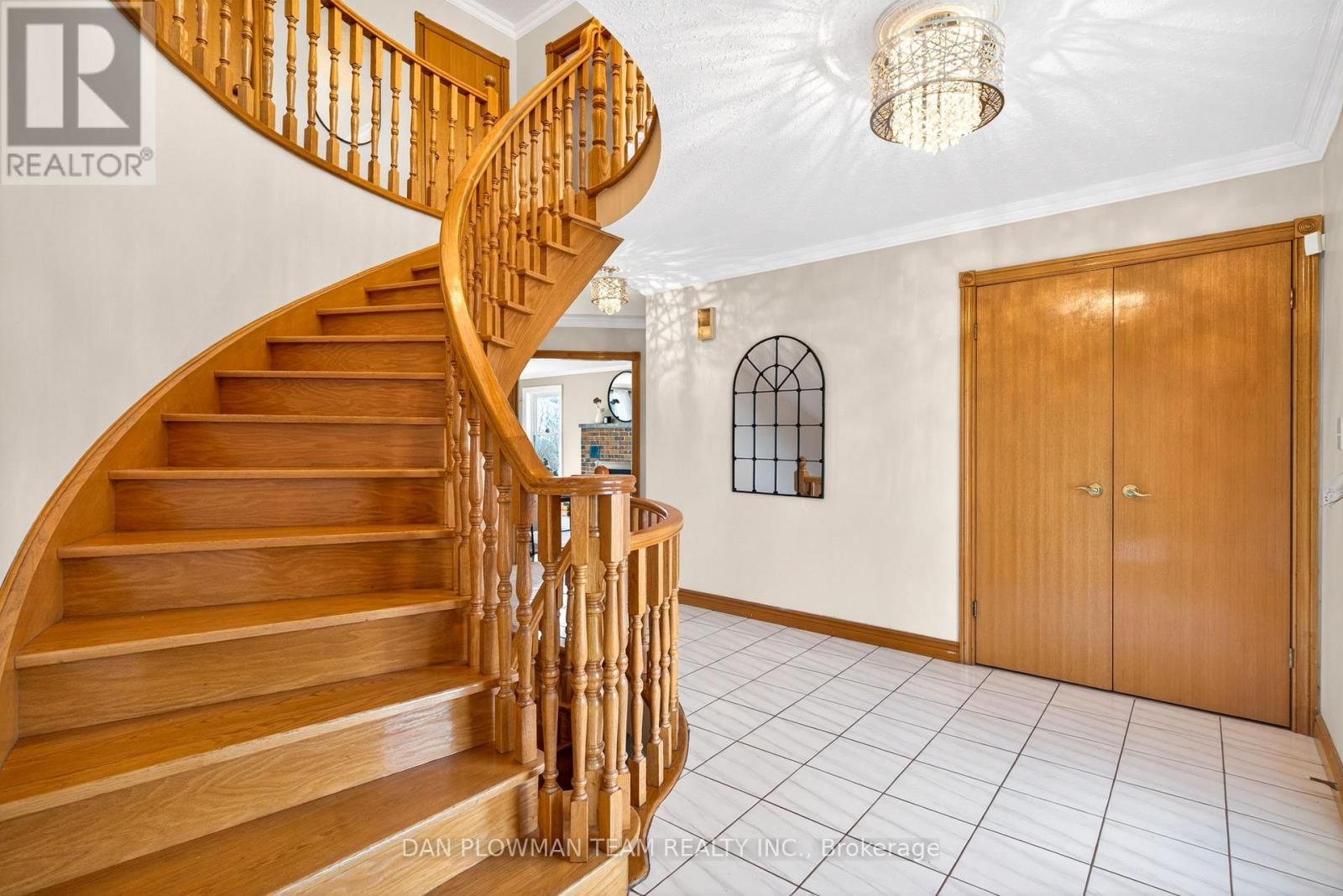 357 POWELL ROAD Image 21