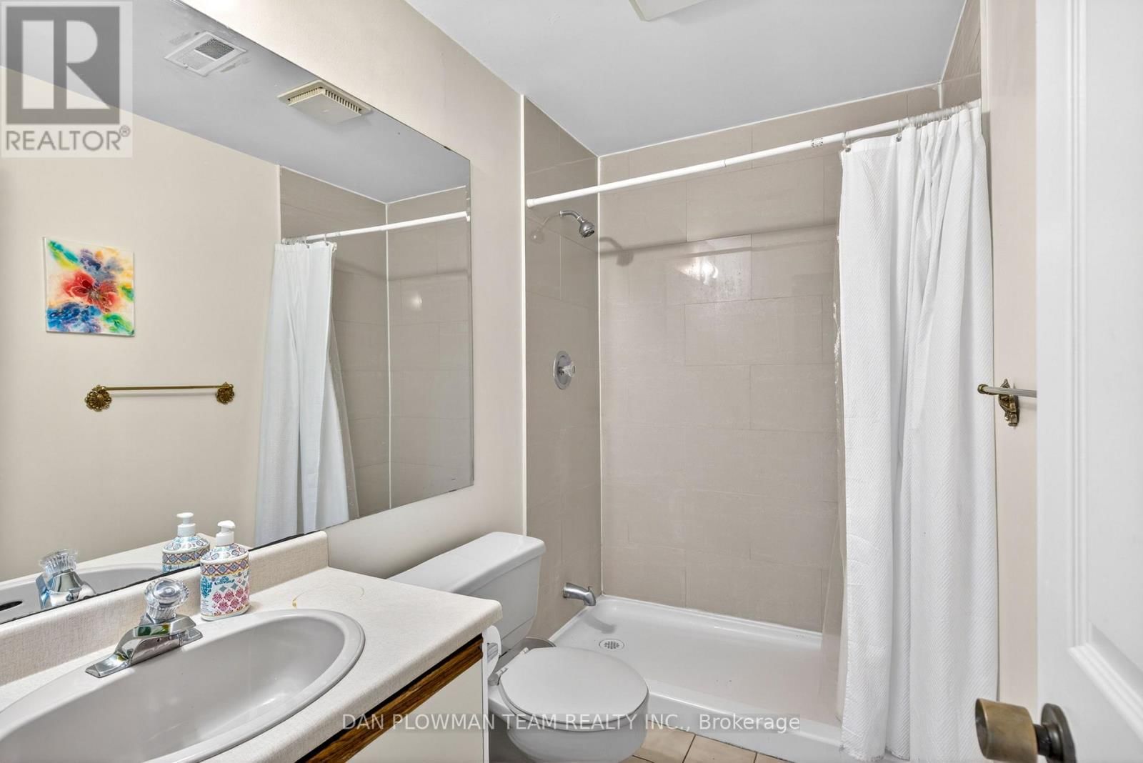 357 POWELL ROAD Image 40