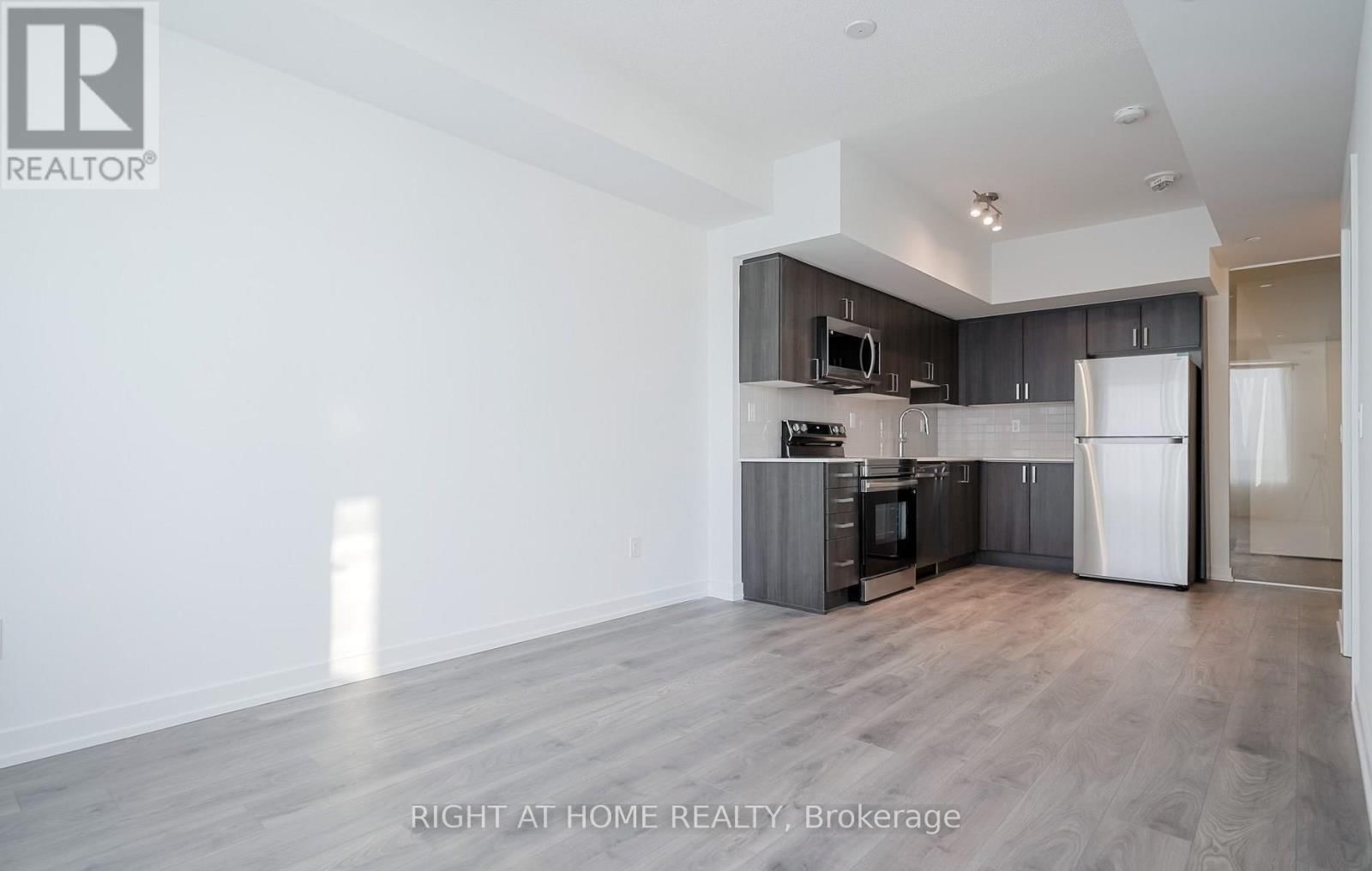 2803 - 1435 CELEBRATION DRIVE Image 11