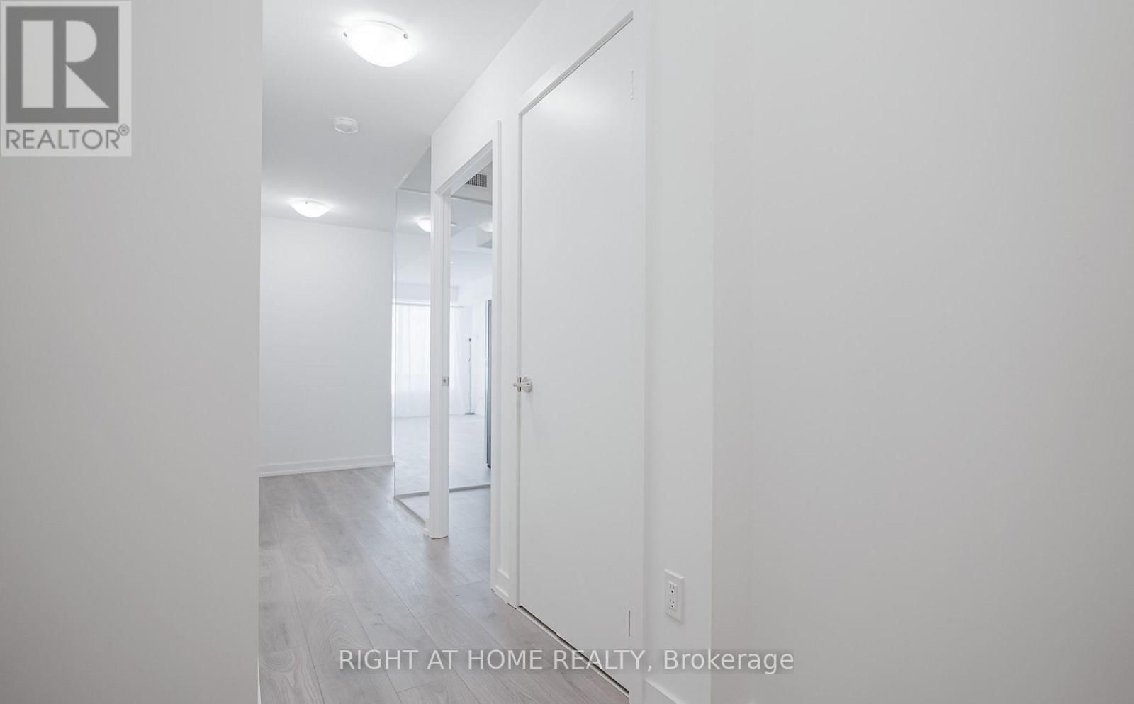 2803 - 1435 CELEBRATION DRIVE Image 14