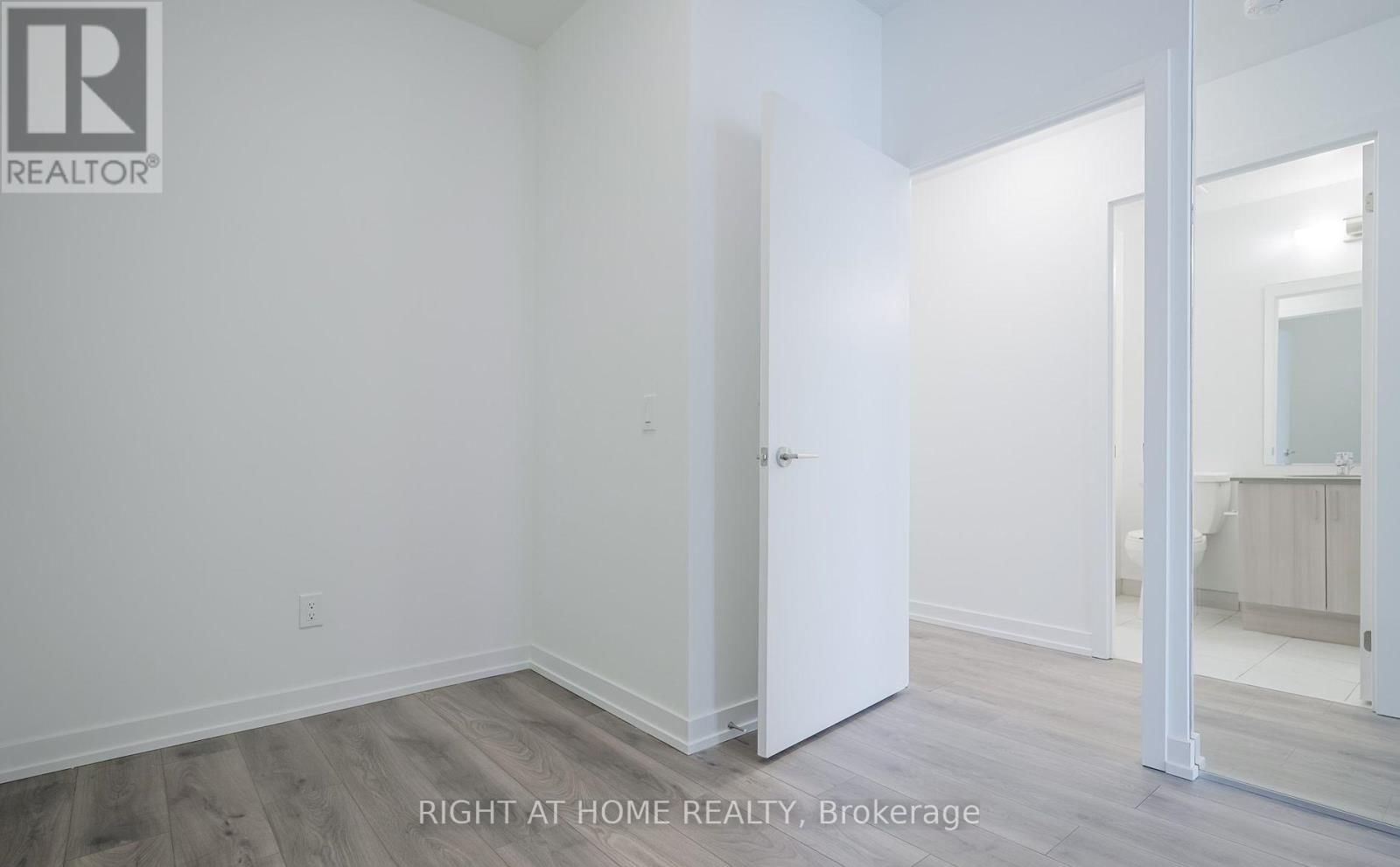 2803 - 1435 CELEBRATION DRIVE Image 15