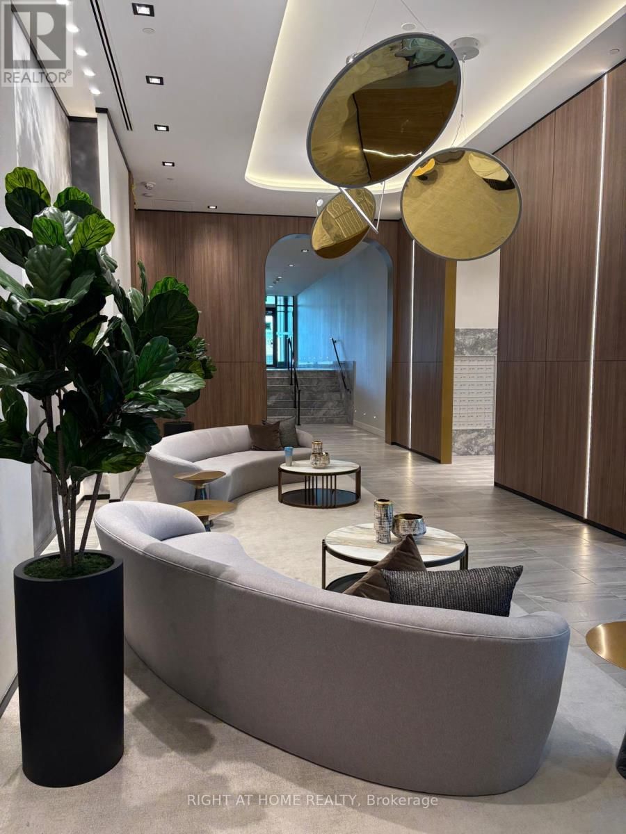 2803 - 1435 CELEBRATION DRIVE Image 6