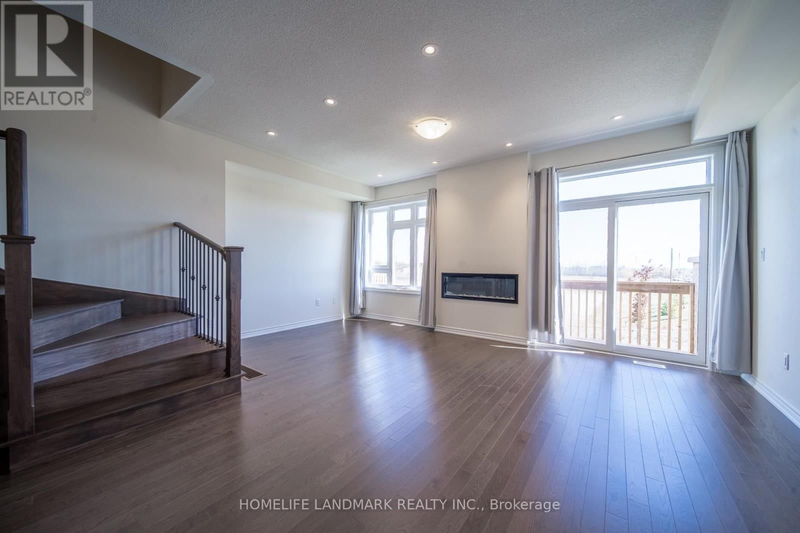 1195 REXTON DRIVE Image 7